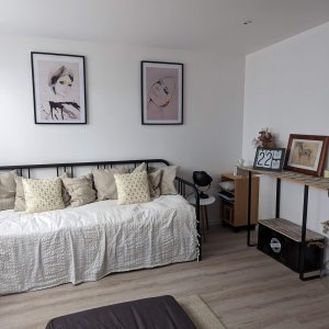 Cabinet de Lisa Lehoux avec canapé