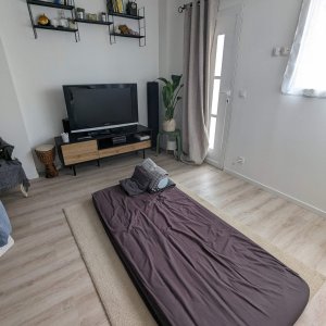 Cabinet de Lisa vue sur la porte